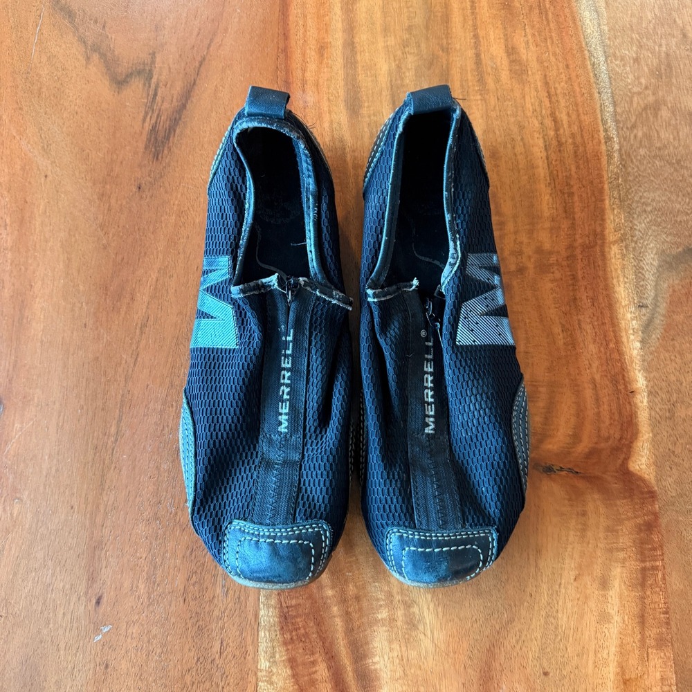 Merrell Women's Black Barrado Slip-on Sneakers Size 7